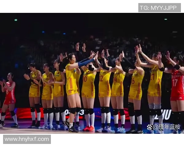 赛后分析：上海排球队与重庆排球队的团队协作表现及其影响因素探讨