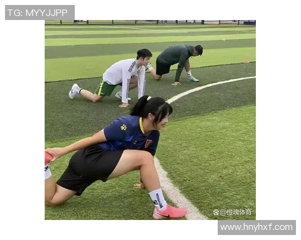足球明星瘦身操揭秘塑造完美身材的秘密训练方法与饮食建议